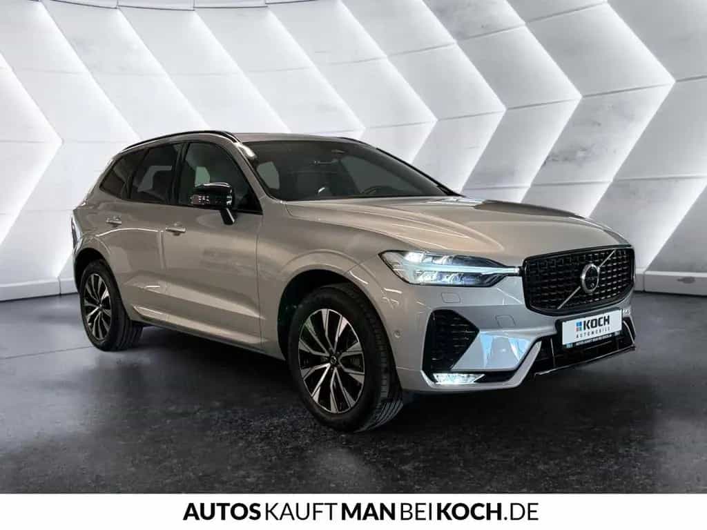 Volvo XC60 B4D 2WD Plus Dark ACC HBeam 360º 4xSHz HK 03/2023-photo-5