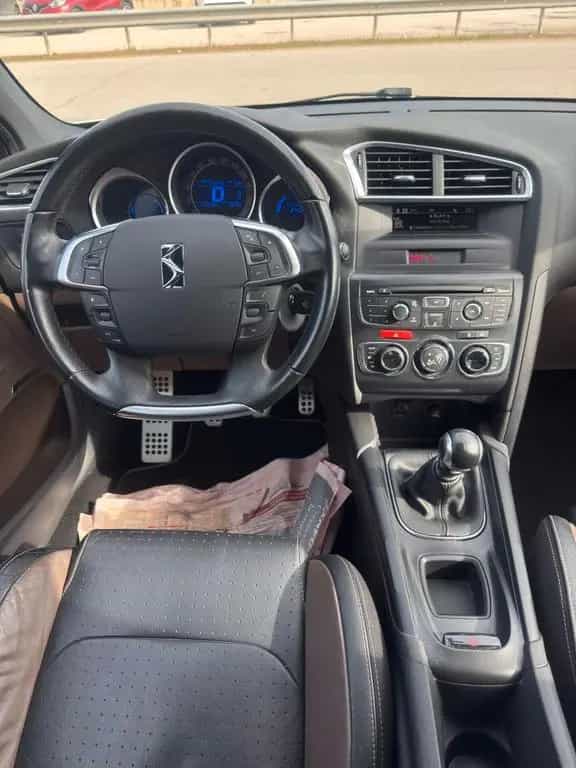 DS Automobiles DS4 Ds DS4 4 2.0 HDi 160 Sport Chic 02/2012-photo-4