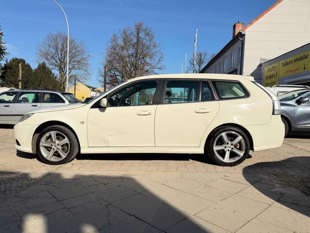 Saab 9-3 Kombi Linear + Teilleder + Klima 03/2009-photo-0