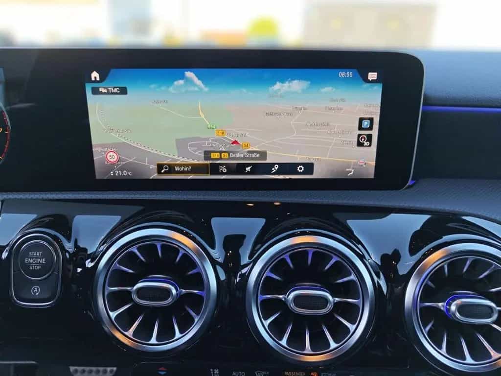 Mercedes-Benz A-Class 250 AMG LED Kamera Spurhalt-Ass Totwinkel PTS 06/2019-photo-9