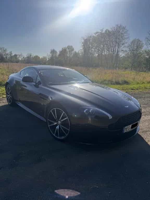 Aston Martin Limitierte SP10 Sonderedition V8 Vantage S 06/2013-photo-1