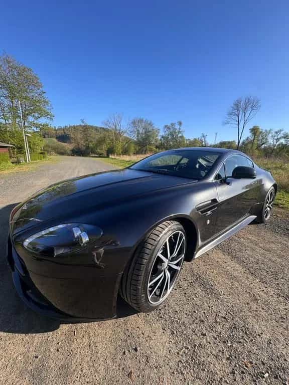 Aston Martin Limitierte SP10 Sonderedition V8 Vantage S 06/2013-photo-9