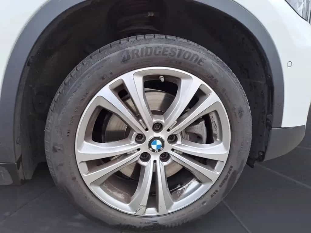 BMW X1 sDrive20i Sport Line Steptronic DCT Panorama 03/2020-photo-11