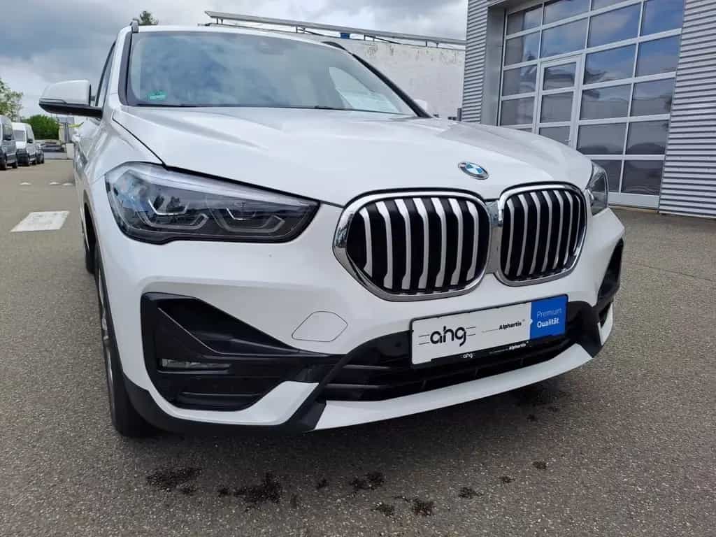 BMW X1 sDrive20i Sport Line Steptronic DCT Panorama 03/2020-photo-12
