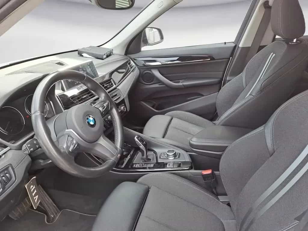 BMW X1 sDrive20i Sport Line Steptronic DCT Panorama 03/2020-photo-7