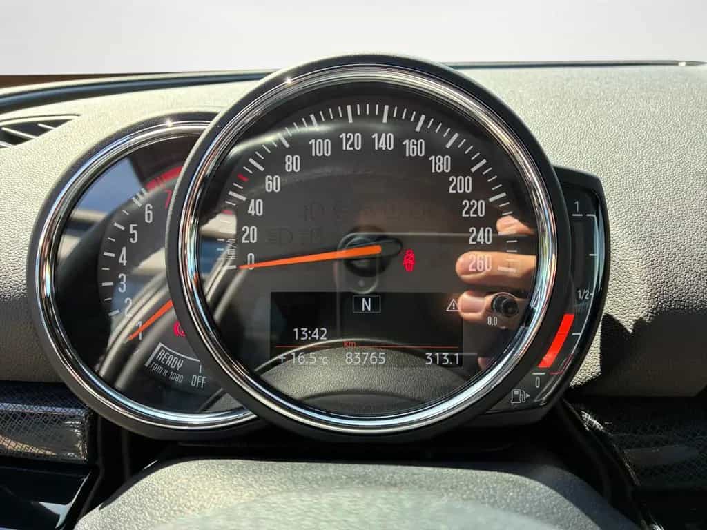 MINI Cooper Clubman Clubman Cooper LED Komfortzugang PDC Sitzheizung 01/2020-photo-9