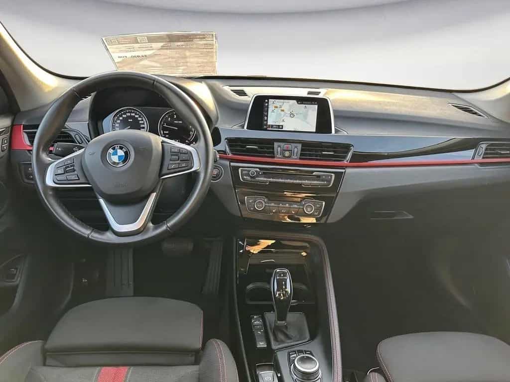 BMW X1 xDrive20i Sport Line Navi Aut. PDC Sitzheizun 04/2018-photo-10