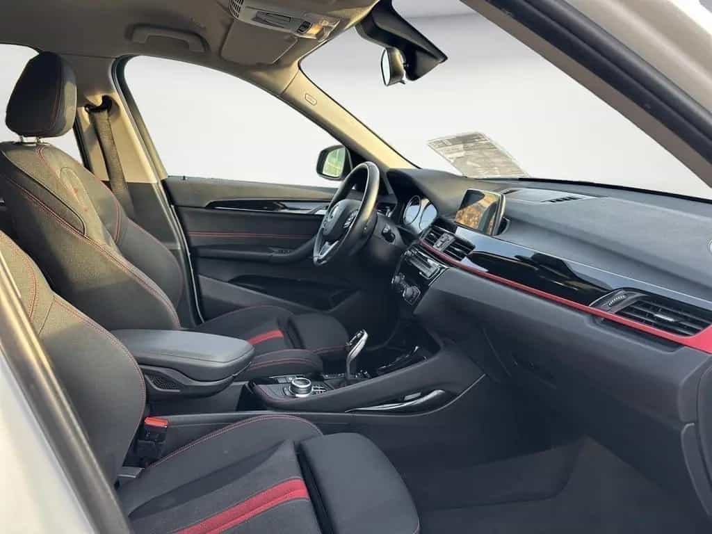BMW X1 xDrive20i Sport Line Navi Aut. PDC Sitzheizun 04/2018-photo-8