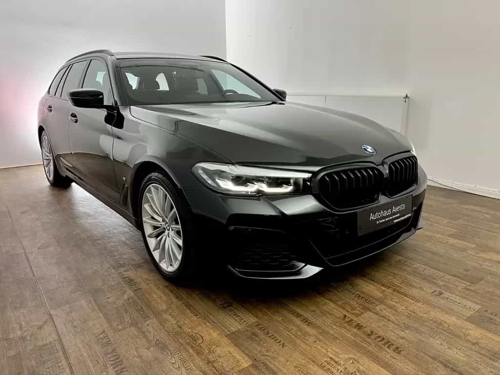 BMW 5 Series 520d TOURING xDrive M PAKET /89tKM / 2023/ 1.H 01/2023-photo-2