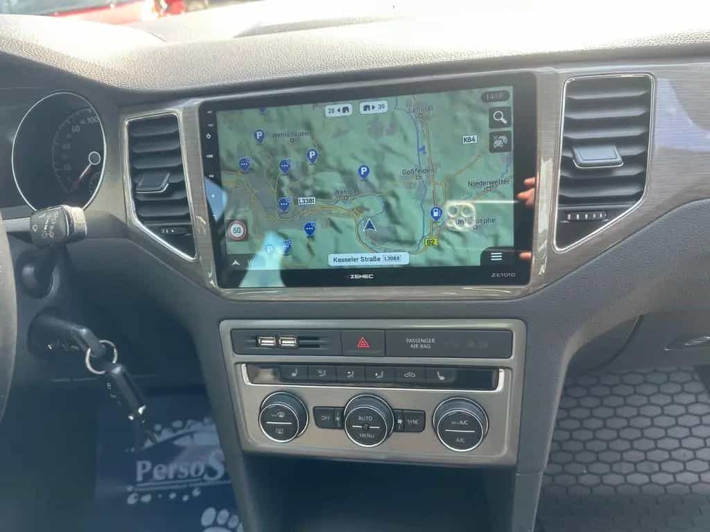 Volkswagen Golf Sportsvan VII Lounge/Start-Stopp*Automatik 04/2015-photo-16