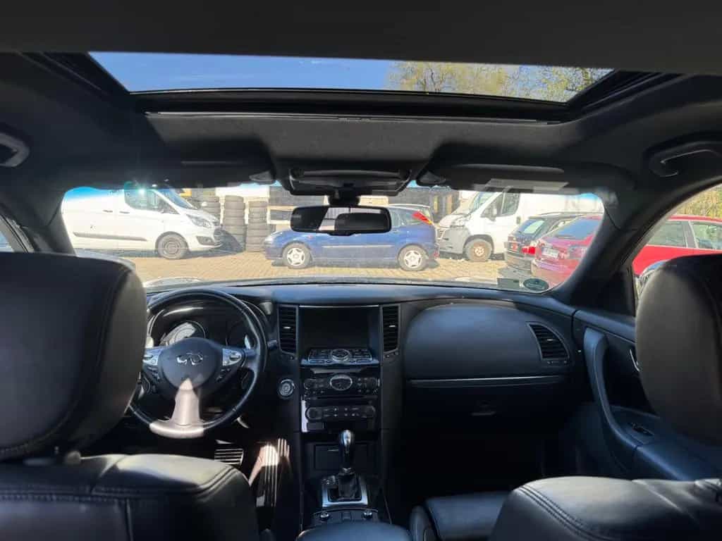 Infiniti FX FX30d S 03/2011-photo-5