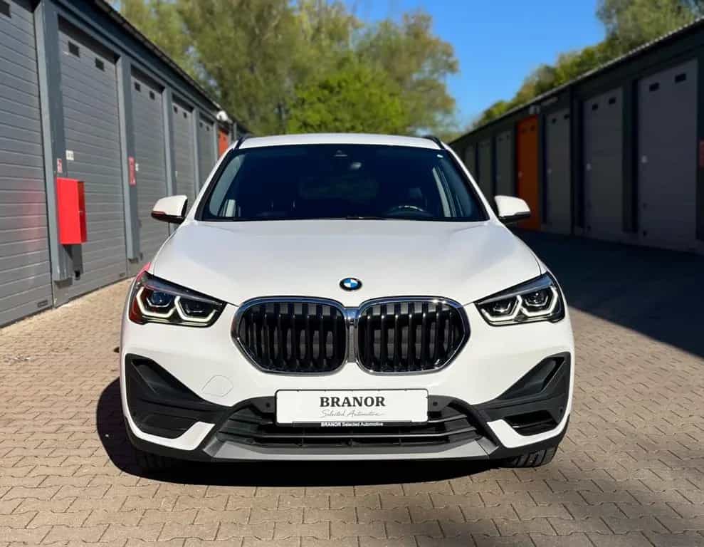 BMW X1 sDrive 18i *LCI*NAVI*LED*Aut.*AHK*HiFi*el.Sitz 06/2020-photo-1