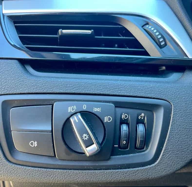BMW X1 sDrive 18i *LCI*NAVI*LED*Aut.*AHK*HiFi*el.Sitz 06/2020-photo-12