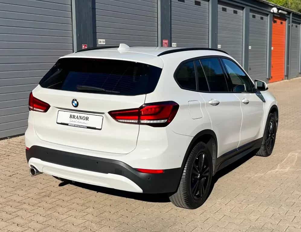 BMW X1 sDrive 18i *LCI*NAVI*LED*Aut.*AHK*HiFi*el.Sitz 06/2020-photo-6