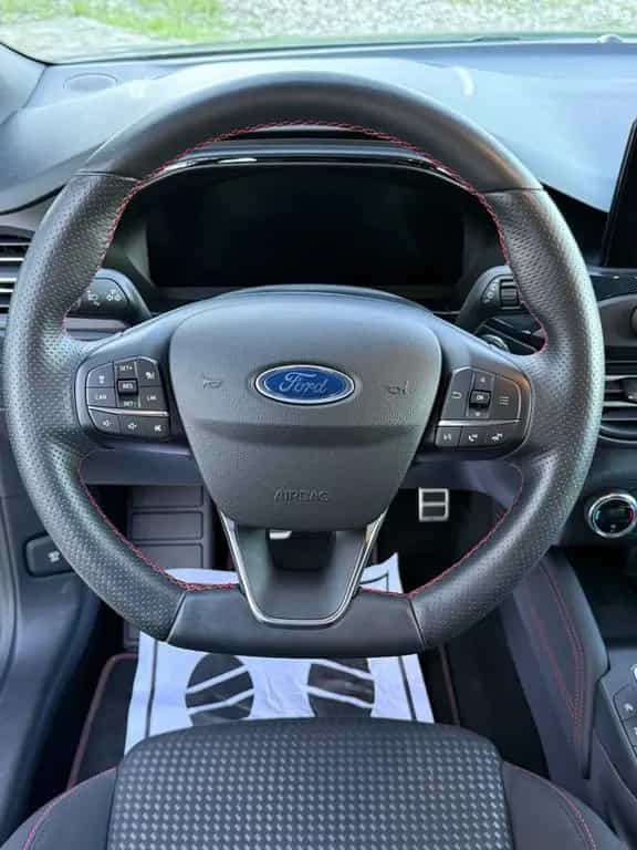 Ford Focus Lim. ST-Line X LED Kamera ACC 09/2020-photo-21