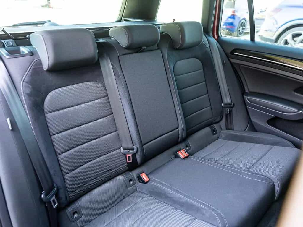 Volkswagen Golf R BMT/4Motion 2.0 TSI VC/PANO/CARPLAY/KAM. 10/2019-photo-24