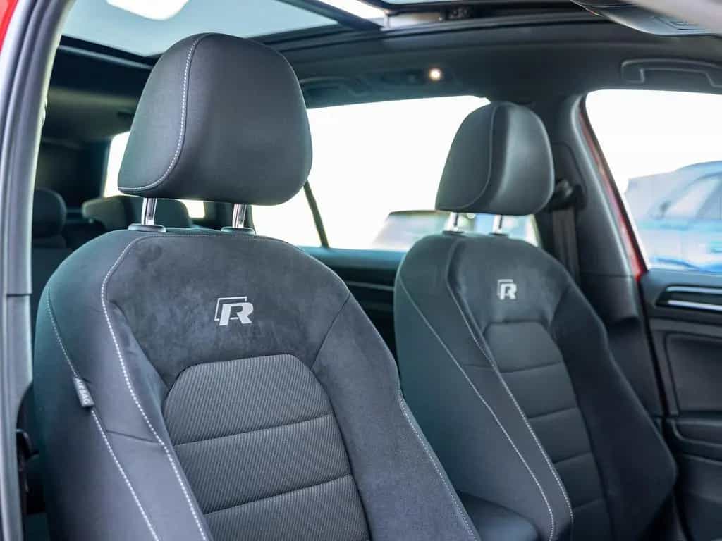 Volkswagen Golf R BMT/4Motion 2.0 TSI VC/PANO/CARPLAY/KAM. 10/2019-photo-26