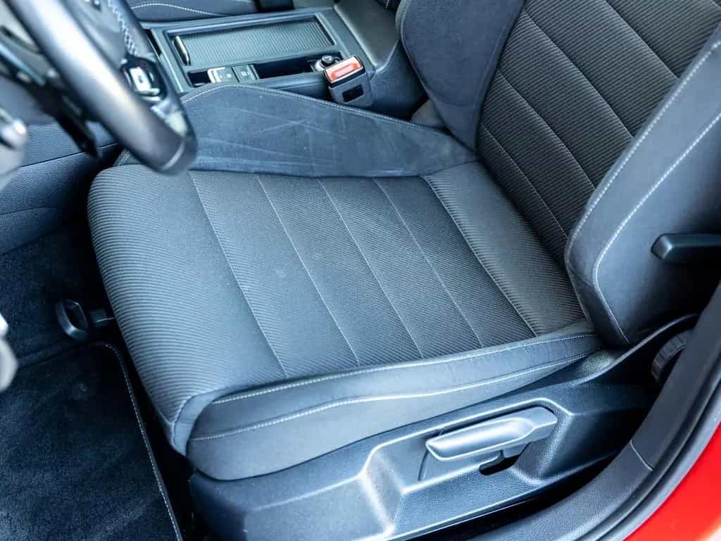 Volkswagen Golf R BMT/4Motion 2.0 TSI VC/PANO/CARPLAY/KAM. 10/2019-photo-29