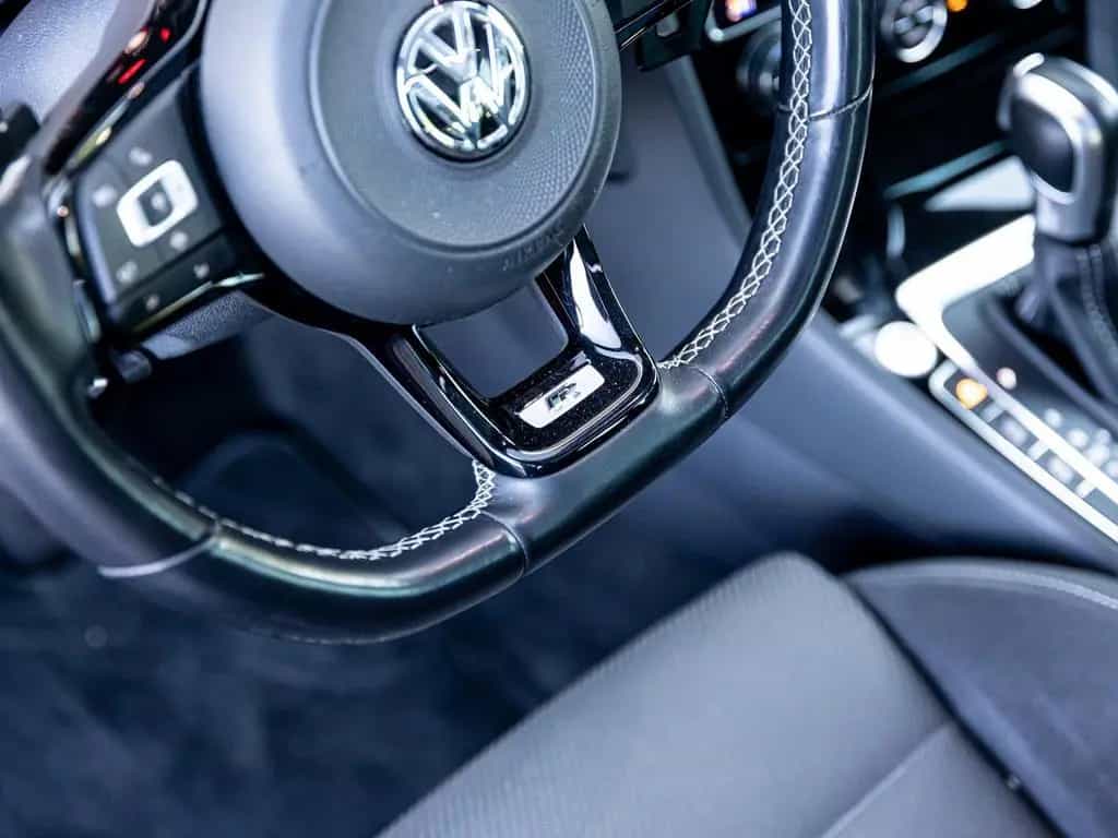 Volkswagen Golf R BMT/4Motion 2.0 TSI VC/PANO/CARPLAY/KAM. 10/2019-photo-31