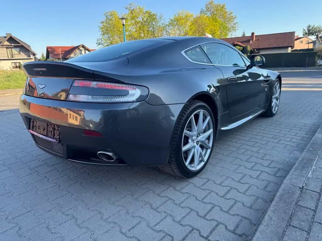 Aston Martin V8 Vantage 4.7l Sportshift 09/2012-photo-3