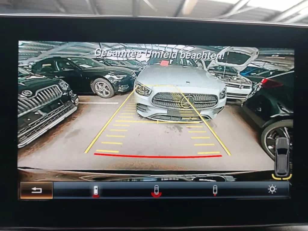 Mercedes-Benz GLC-Class 250 4Matic Pano Standh. LED Kamera Leder 03/2018-photo-14