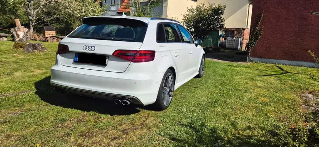 Audi S3 8V 2.0 TFSI S tronic quattro gepflegt 05/2015-photo-2