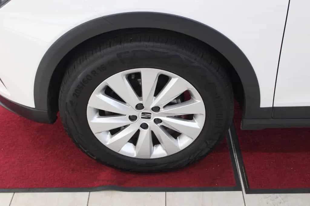 Seat Arona 1.0 TSI Style 02/2023-photo-2