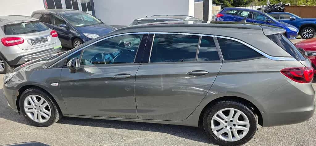 Opel Astra K Sports Tourer, Kette neu, Garantie !!! 01/2019-photo-1