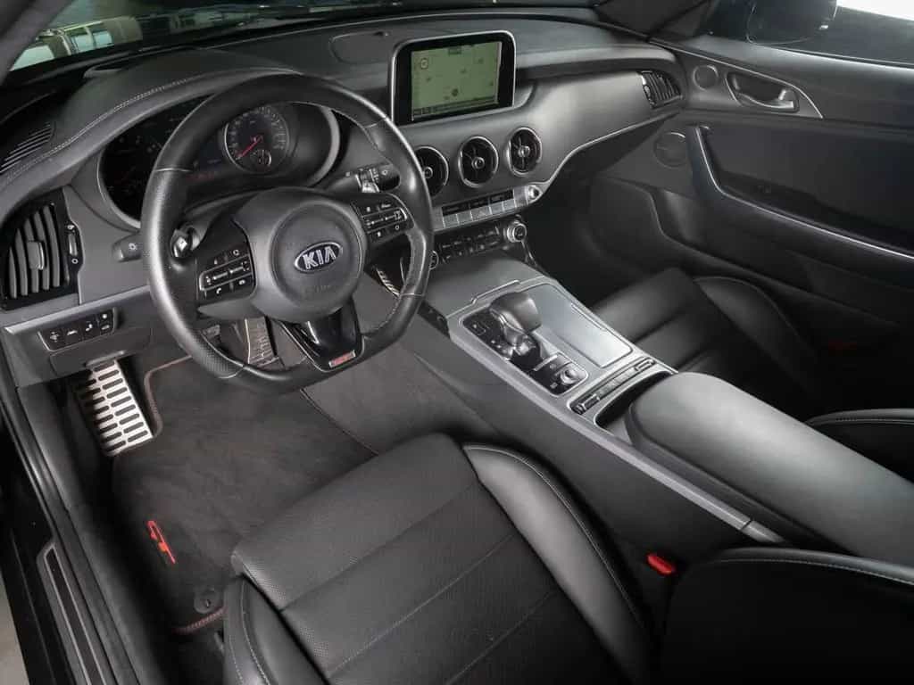 Kia Stinger GT 3.3 V6 T-GDI 4WD *SCHIEBEDACH*VOLL* 02/2018-photo-10
