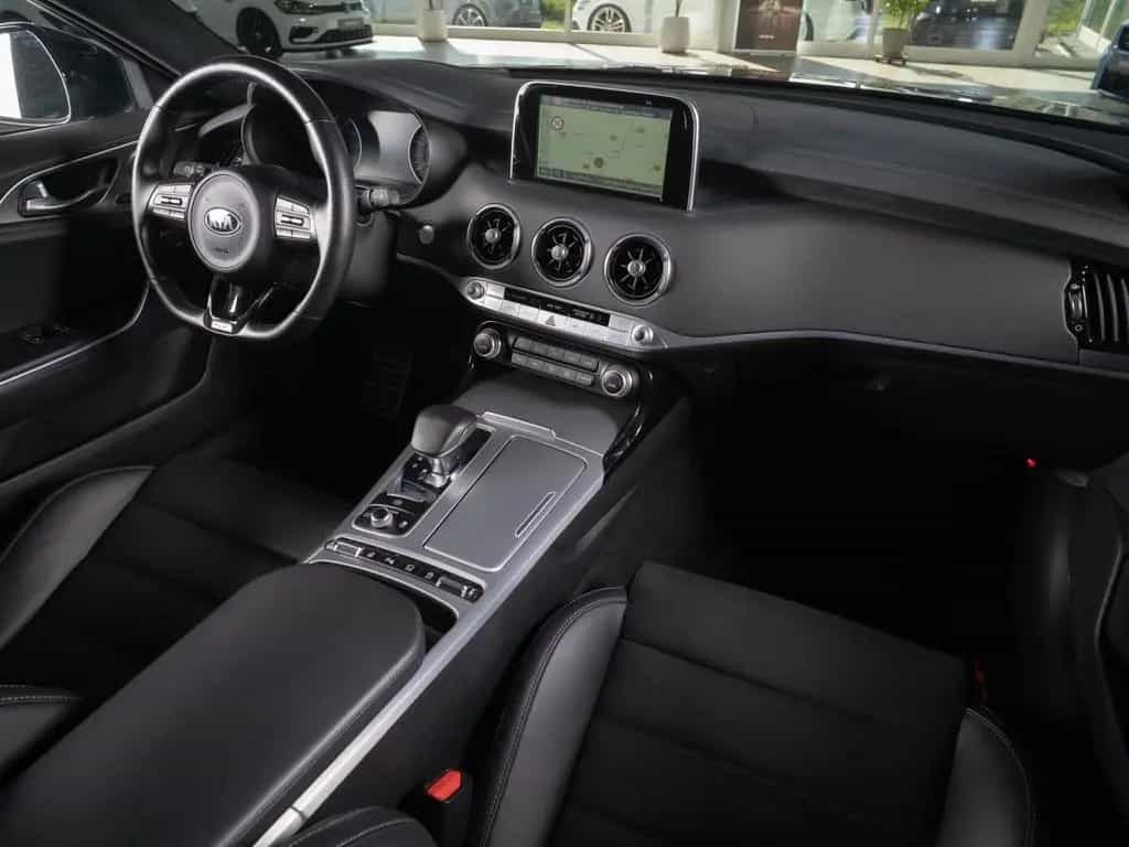 Kia Stinger GT 3.3 V6 T-GDI 4WD *SCHIEBEDACH*VOLL* 02/2018-photo-15