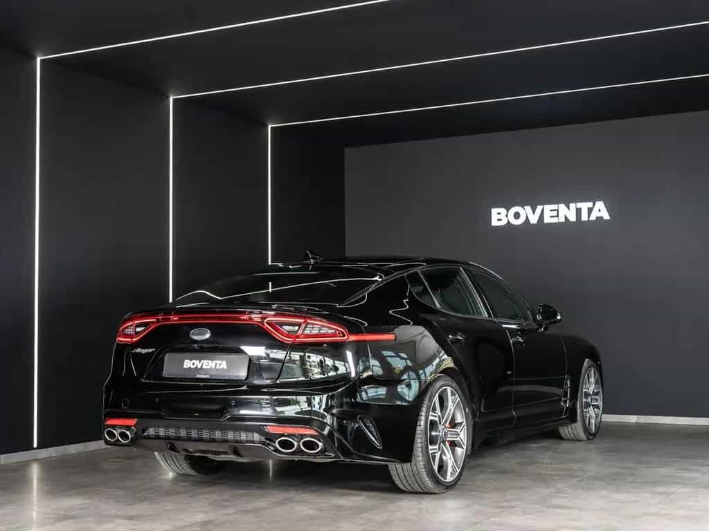 Kia Stinger GT 3.3 V6 T-GDI 4WD *SCHIEBEDACH*VOLL* 02/2018-photo-7