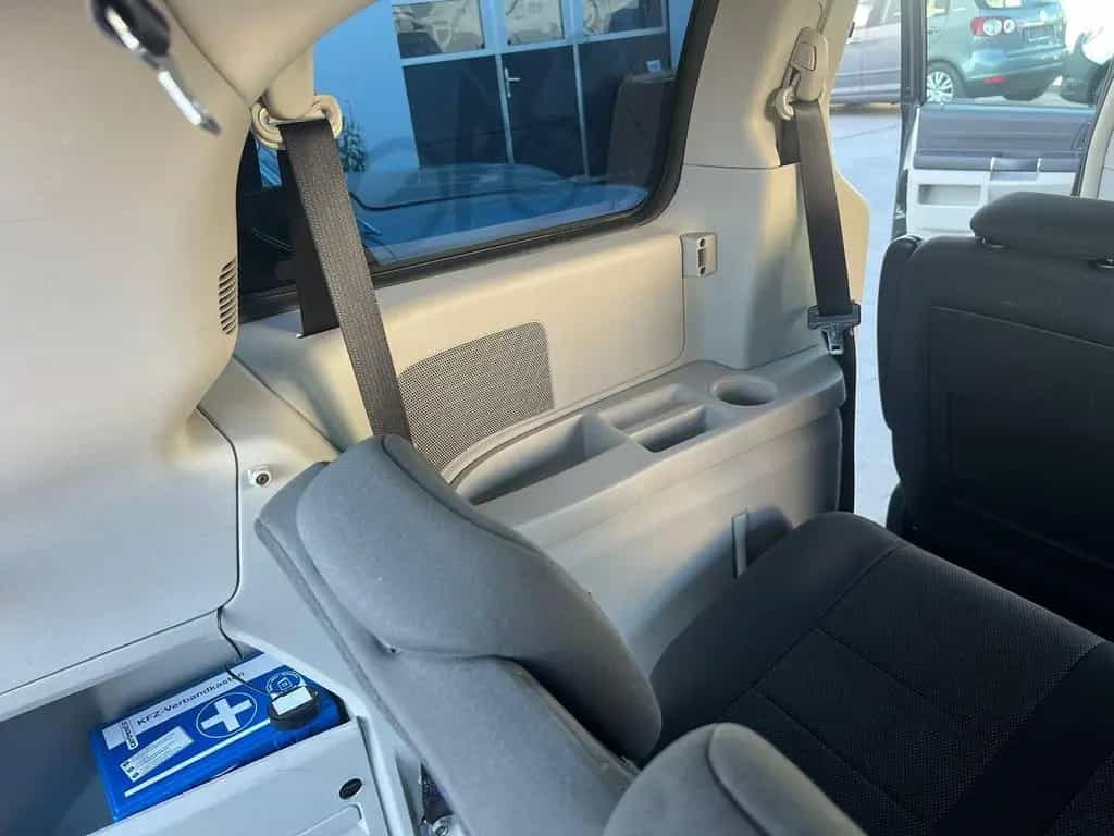 Chrysler Grand Voyager 7 Sitze 11/2008-photo-9