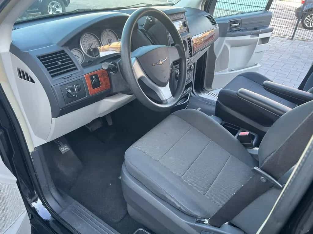 Chrysler Grand Voyager 7 Sitze 11/2008-photo-5