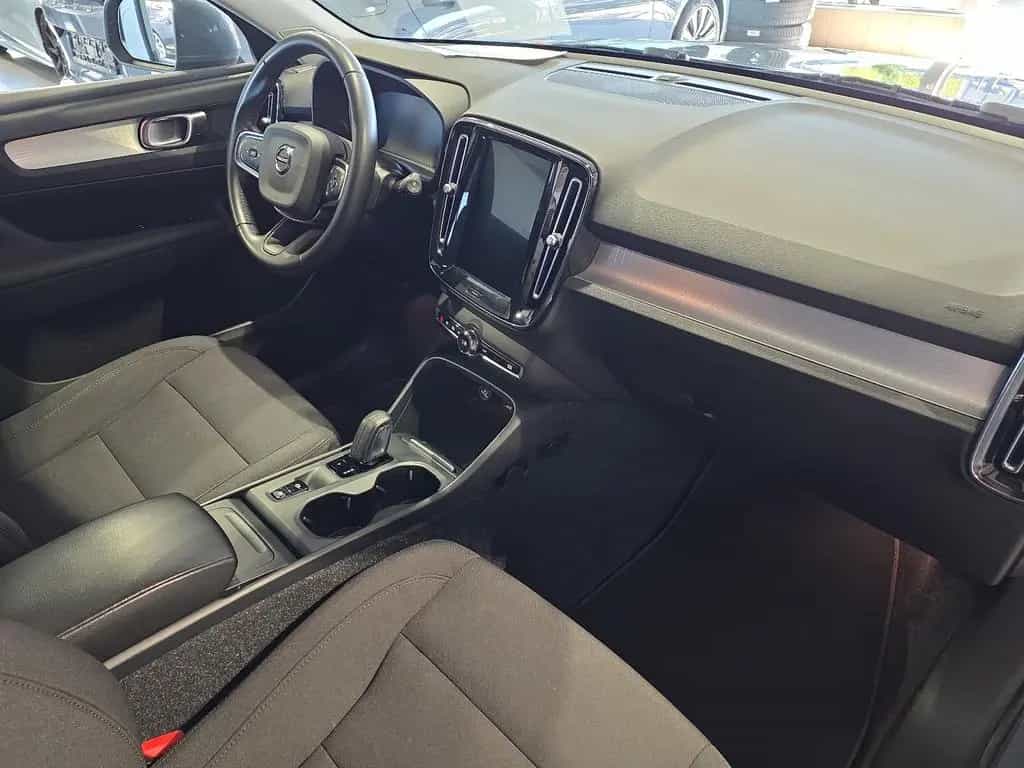 Volvo XC40 D3 Momentum Pro ACC BLIS Kamera LED Navi 08/2020-photo-11