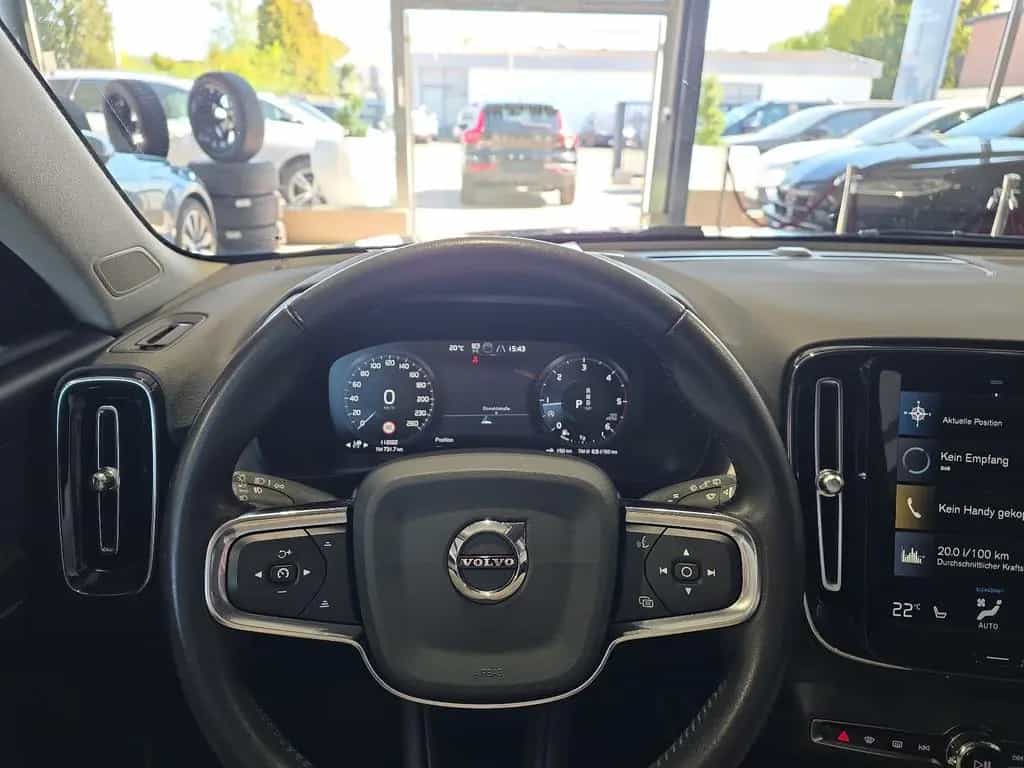 Volvo XC40 D3 Momentum Pro ACC BLIS Kamera LED Navi 08/2020-photo-20