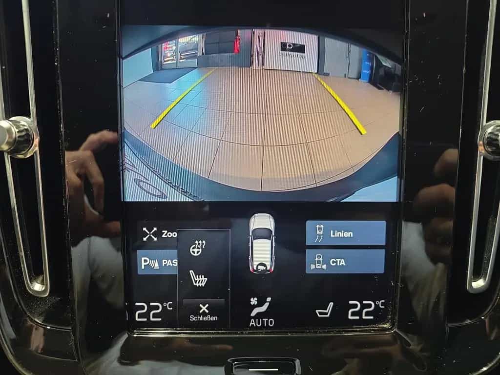 Volvo XC40 D3 Momentum Pro ACC BLIS Kamera LED Navi 08/2020-photo-24