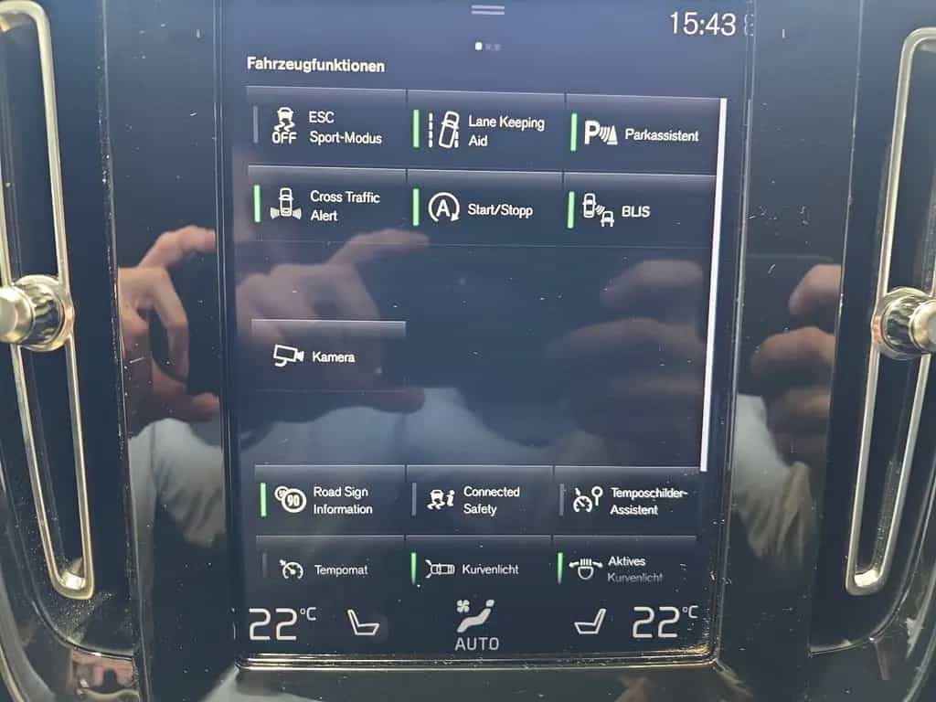 Volvo XC40 D3 Momentum Pro ACC BLIS Kamera LED Navi 08/2020-photo-25