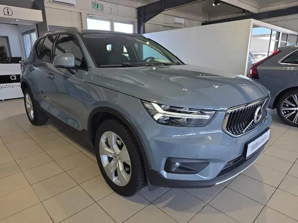 Volvo XC40 D3 Momentum Pro ACC BLIS Kamera LED Navi 08/2020-photo-3