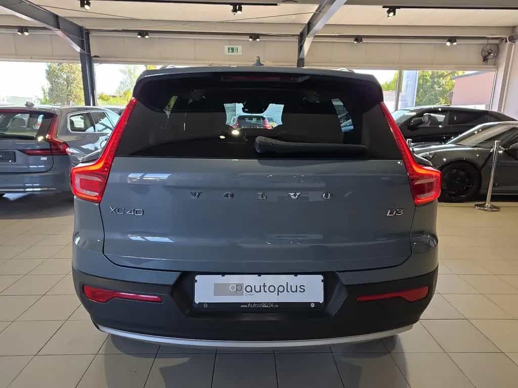 Volvo XC40 D3 Momentum Pro ACC BLIS Kamera LED Navi 08/2020-photo-7