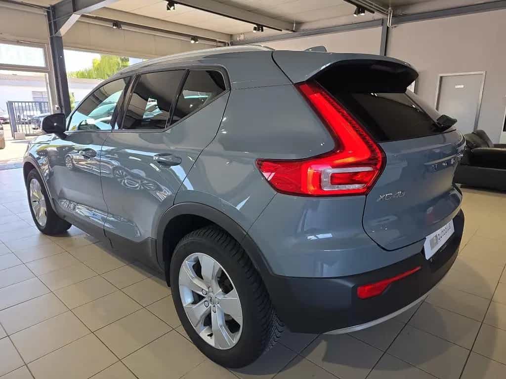 Volvo XC40 D3 Momentum Pro ACC BLIS Kamera LED Navi 08/2020-photo-9