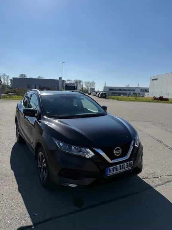 Nissan Qashqai 1.7 dCi 4x4i *Allrad*Panorama* 04/2020-photo-2