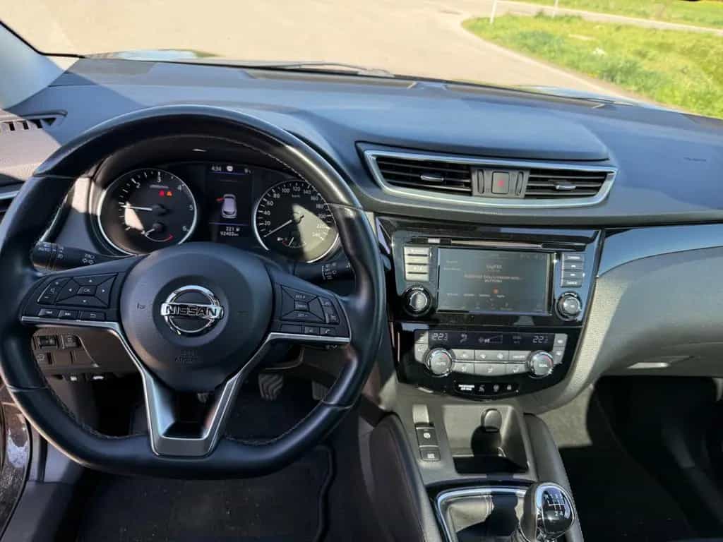 Nissan Qashqai 1.7 dCi 4x4i *Allrad*Panorama* 04/2020-photo-4