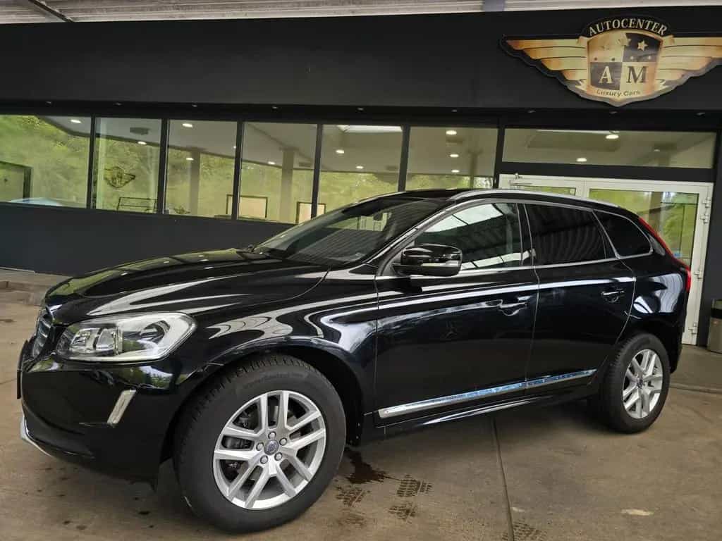 Volvo XC 60 Automatik Summum 2WD LEDER/AHK/Navi/MEMORY 06/2017-photo-1