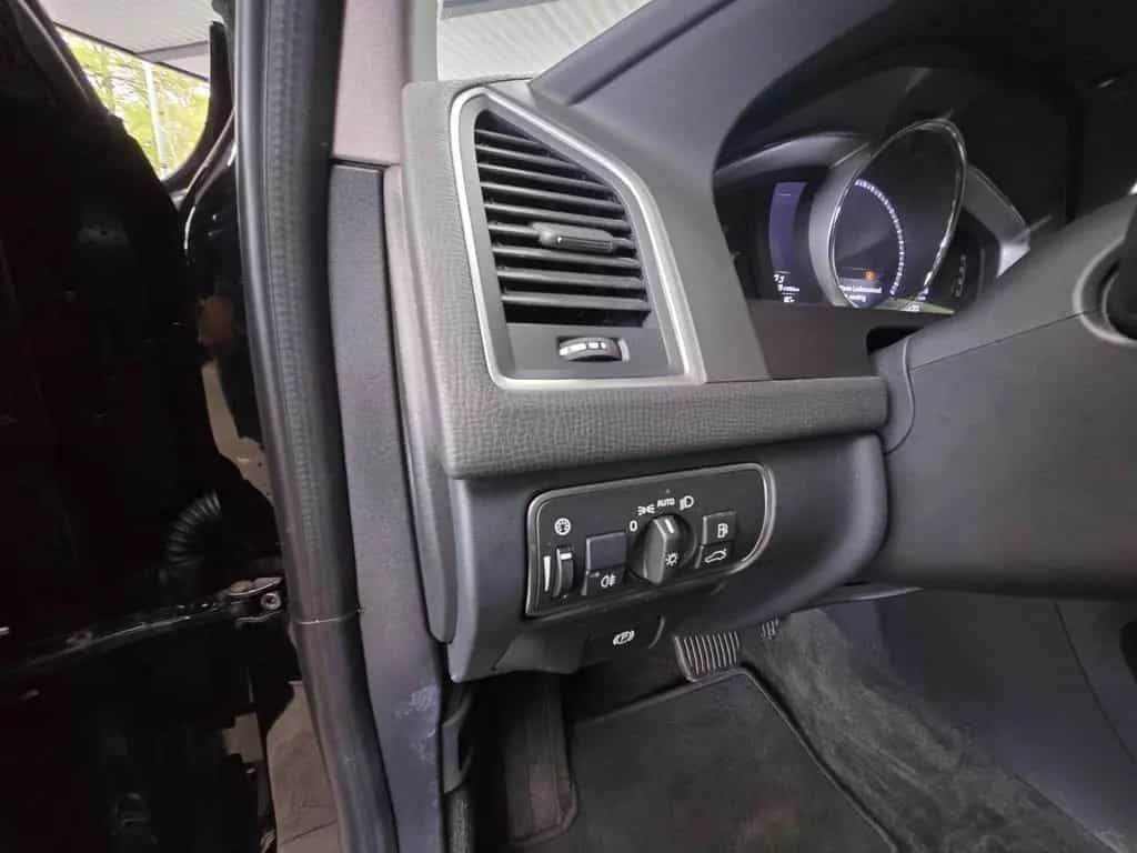 Volvo XC 60 Automatik Summum 2WD LEDER/AHK/Navi/MEMORY 06/2017-photo-26