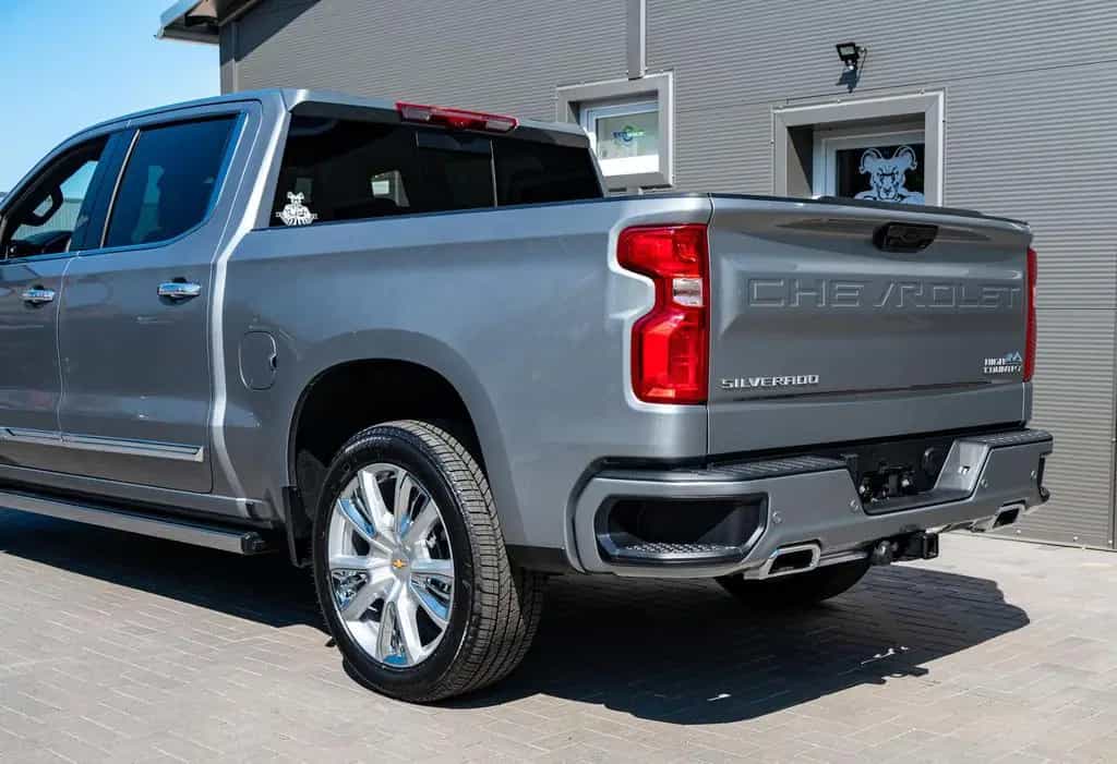 Chevrolet Silverado High Country 3,0l,360°,Abdeckung grati 05/2025-photo-7