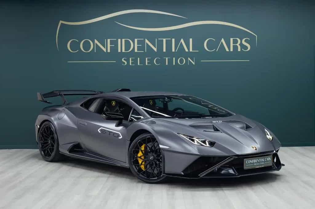 Lamborghini STO | 1st Hand | Serviced | Full PPF 04/2023-photo-0