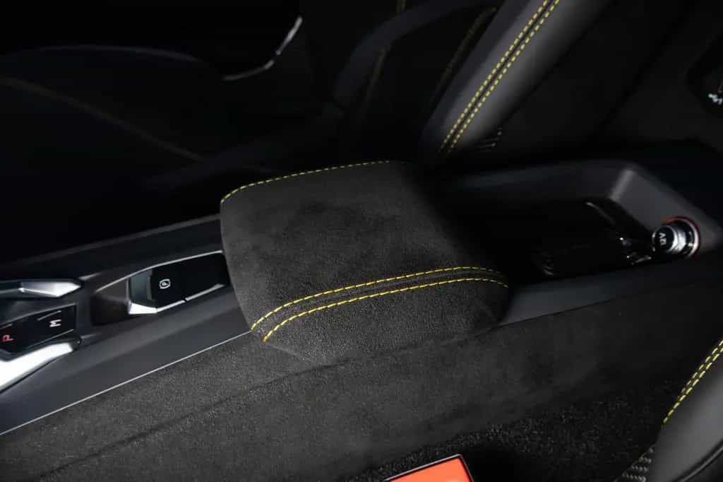 Lamborghini STO | 1st Hand | Serviced | Full PPF 04/2023-photo-30