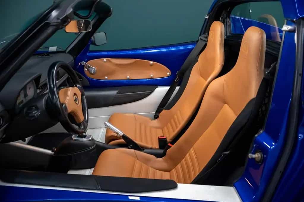 Lotus Elise S1 - LHD - Azur Blue 02/2000-photo-12
