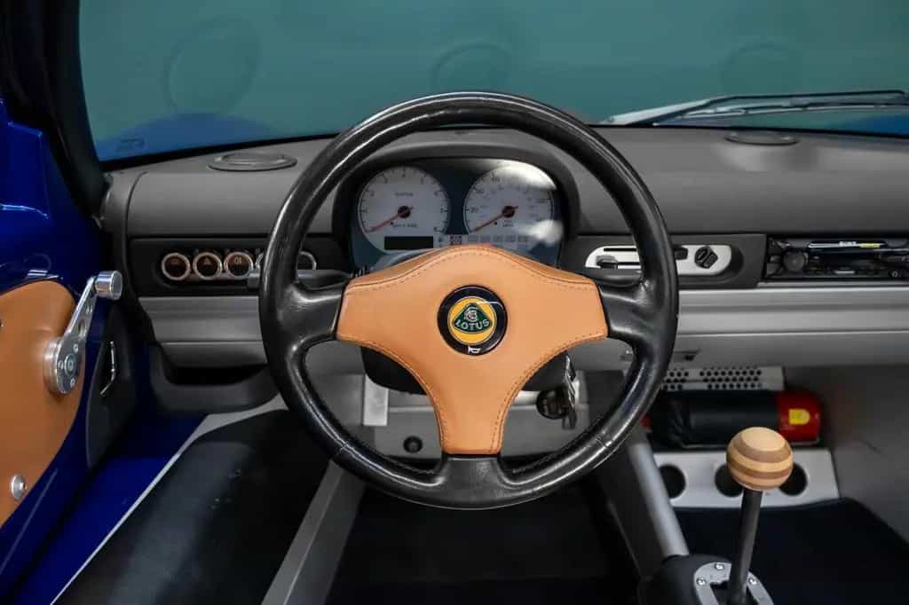 Lotus Elise S1 - LHD - Azur Blue 02/2000-photo-9