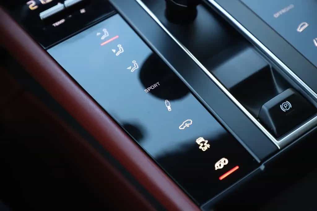 Porsche Macan GTS LUFT PANO BOSE APPROVED 03/2023-photo-21